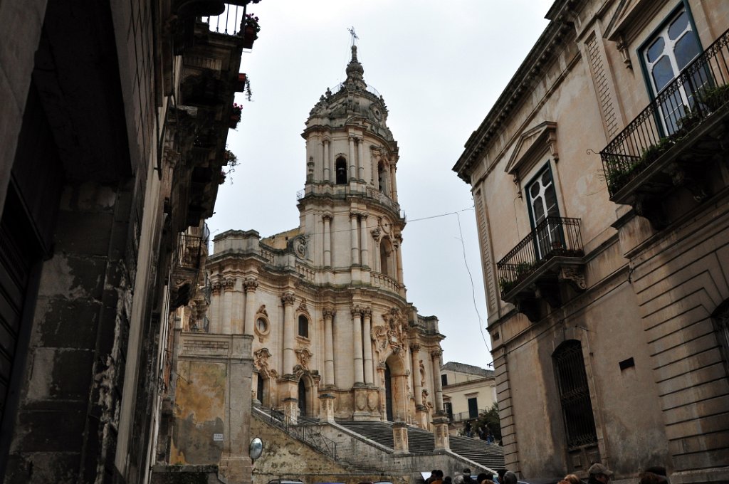 Modica - scorcio di san Pietro.JPG